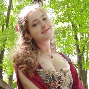 Meet your Posher, Savannah